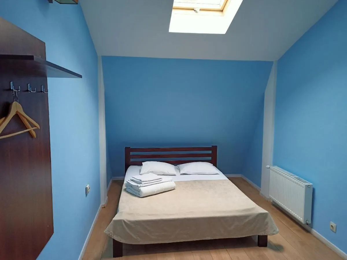Gar'Is Hostel Lwów 0*,